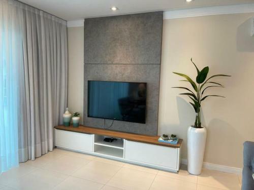 Excelente Apartamento Frente Para O Mar
