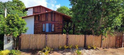 Bed & Breakfast Wood Beach House Taipu De Fora