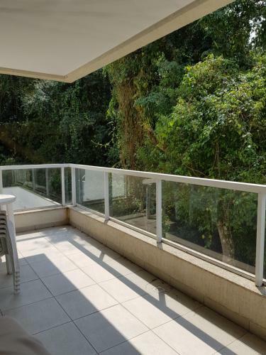 Apartamento Bombinhas Sc 200 Metros Da Praia