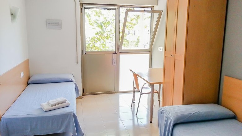 Albergue Apartaments Tur�stics Residencia Vila Nova