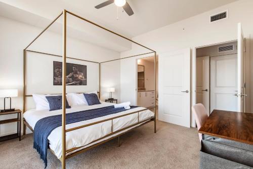 Apartamento Elegant 2br Condo With Sky Pool By Cozysuites
