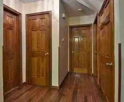 Cheerful Residential House With All Yours Needs.