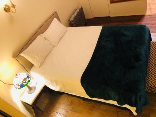 Room &bath
