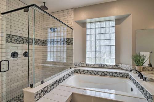 Luxe Lakefront Retreat With Grills And Boat Dock!