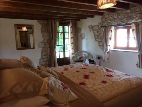 Bed & Breakfast La Rocheraie Chambre D'h�te