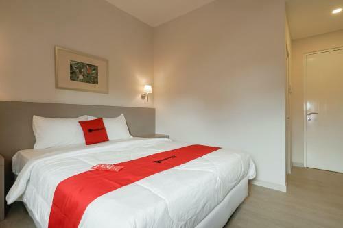 Hotel Reddoorz Syariah Plus @ Bsd City