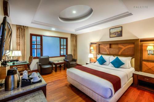 Golden Metro Hotel