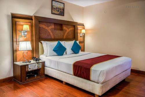 Golden Metro Hotel