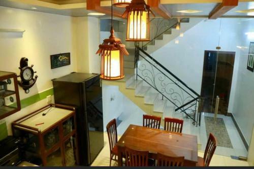 Hotel 80 L� L?i