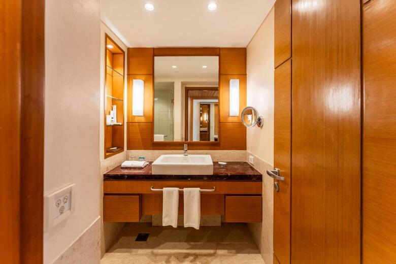 Radisson Blu Hotel, Indore