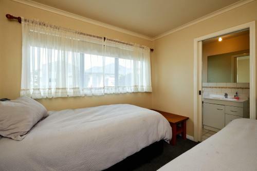 Paradise Inn - Kaikoura Holiday Home