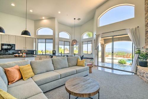 Luxury Home With Putting Green And Sunset Views!