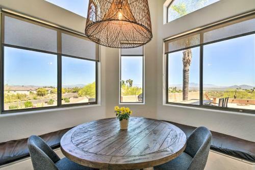 Luxury Home With Putting Green And Sunset Views!