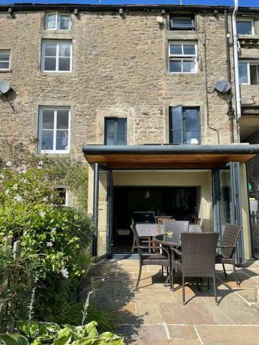 Beautiful 3 Bed Cottage In The Yorkshire Dales