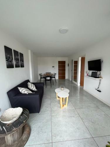 Apartamento Departamento De 2 Ambientes Con Cochera Privada