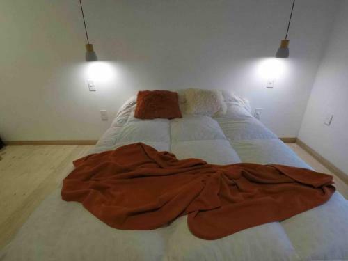 Espaciosa Casa Industrial, Espectacular Ubicaci�n.
