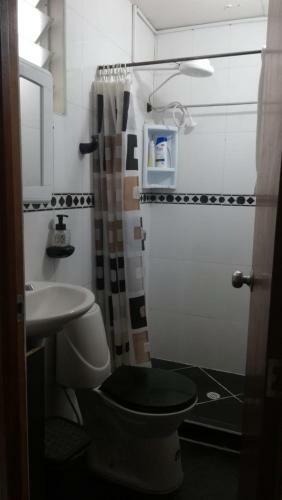 Habitaci�n Amplia E Iluminada Ubicada En San Felipe