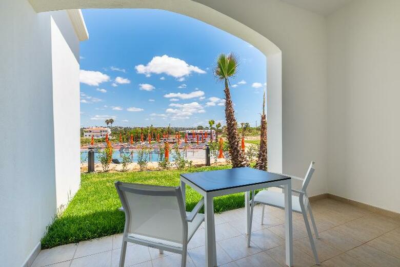 Regency Salgados Hotel & Spa