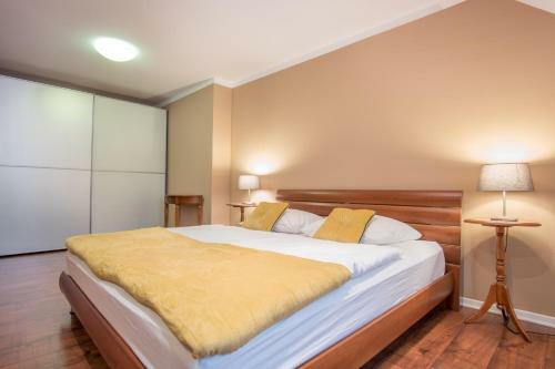 Apartamento Old Town 3 Bedroom Presidential Loft
