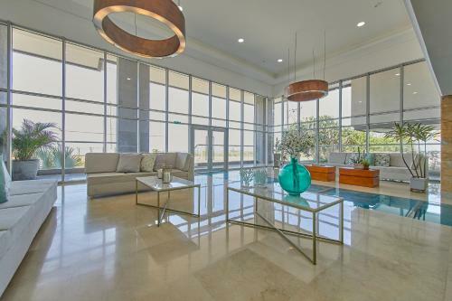 Apartamento Artsy Oceanview Condo W Incredible Rooftop Pool