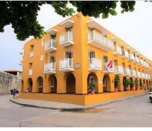 Apartamento 2 Bedroom Apt - Great Location - Inside Historic City