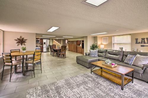 Lakefront Hot Springs Home With Grill And 2 Docks