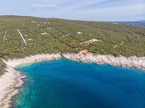 Apartamento Cottage On The Kavran Beach
