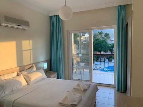Emerald Villa In �l�deniz