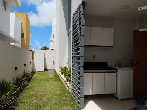 Casa Alto Padr�o 7 Su�tes - Guarajuba