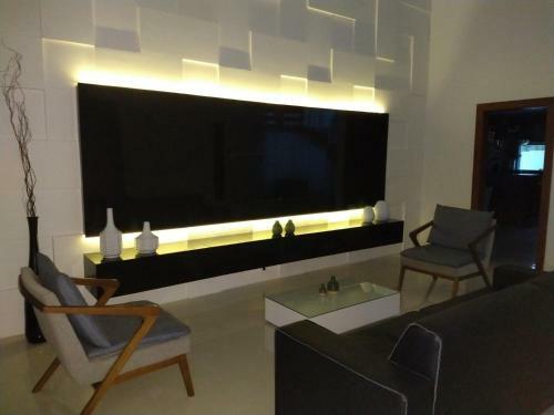 Casa Alto Padr�o 7 Su�tes - Guarajuba