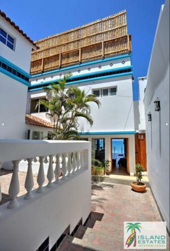 Key Key House Ours And Yours Beach House