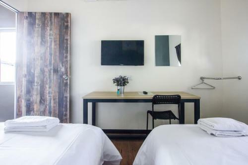 Explore 5br Gardenhouse Retreats (free Parking)