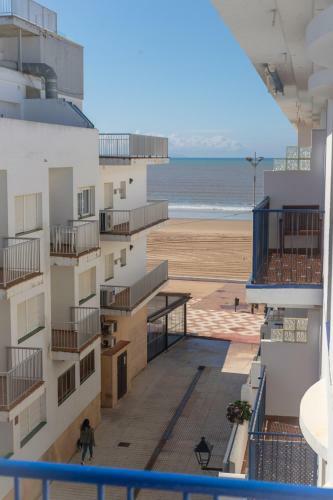 Apartamento Con Vistas En El Paseo Mar�timo De Barbate
