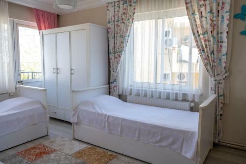Apartamento Sun-drenched And Bright House With Backyard In Marmaris