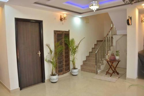 3 Bedroom Villa ( 2-6) People Accommodation