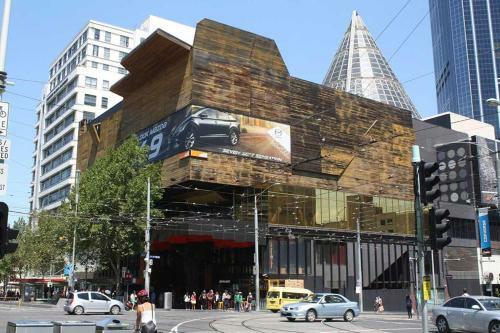 Apartamento A Comfy & Stylish 2br Apt Near Melbourne Central