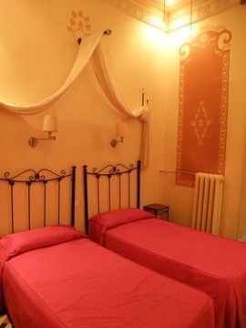 Hostal Center Inn