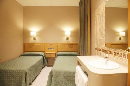 Hostal Nuevo Colon