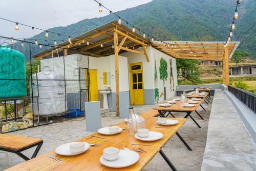 The Hosteller Kareri