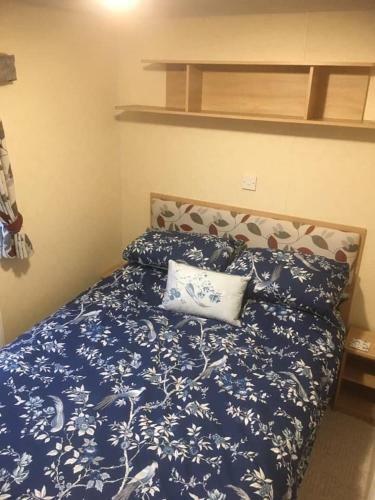 ?annie?- Warm Caravan, Farm Stay, Near Beaches