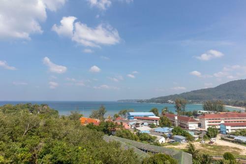 1 Bed Sea View Apartment Close To Beach - C51
