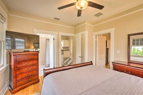 Renovated Bayshore Bungalow With Backyard Patio