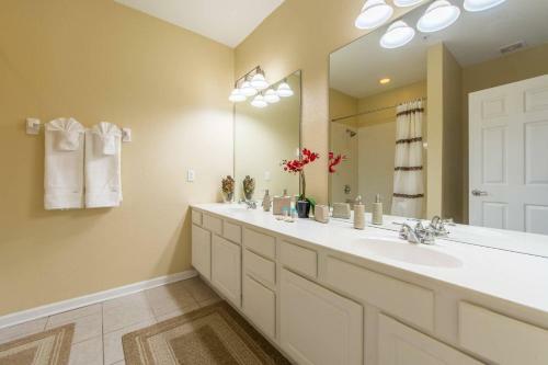 Vc Th60 - Luxury Townhome Near Convention Center