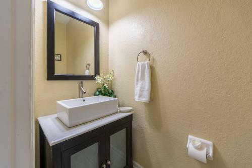 Vc Th60 - Luxury Townhome Near Convention Center