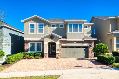 Immaculate Home With Water Park Access Near Disney - 7645w
