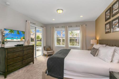 Encore Resort 6 Bedroom Vacation Home With Pool (2004)