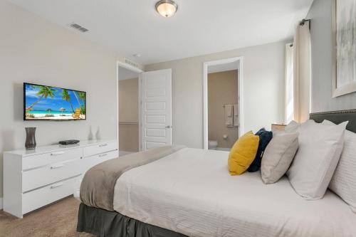 Encore Resort 6 Bedroom Vacation Home With Pool (2004)