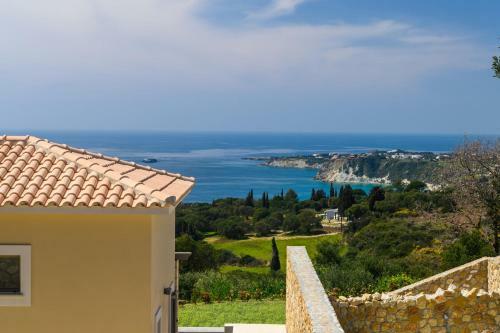 Charis - Zeus Blue Villas, Kefalonia