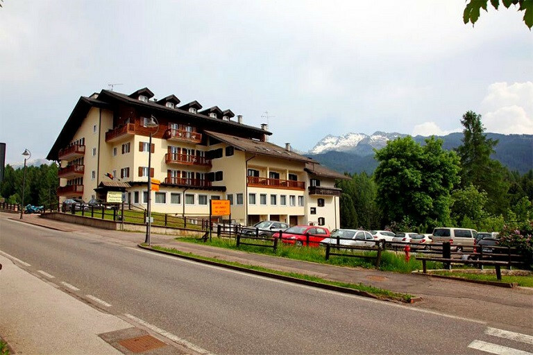 Hotel Bellamonte