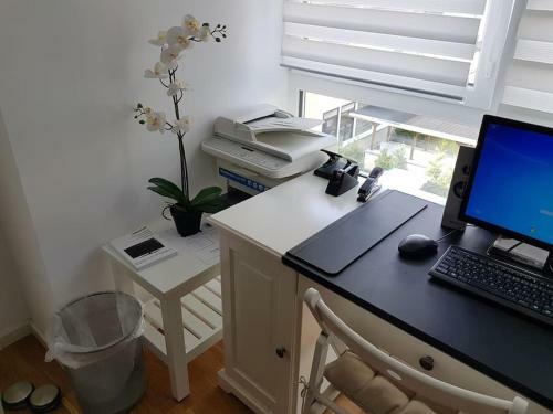 Apartamento 3-zimmer-wohnung In M�rchenstadt!